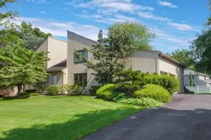 5 Bourbon St, Wayne, NJ 07470 - Photo 3