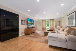 5 Bourbon St, Wayne, NJ 07470 - Photo 11