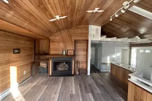 38 W River Styx Rd, Hopatcong, NJ 07843 - Photo 9