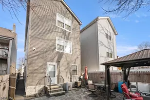 138 Lafayette St, Paterson, NJ 07501 - Photo 25