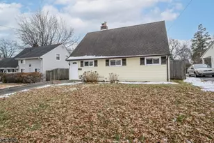 118 Colonia Blvd, Rahway, NJ 07065 - Photo 1