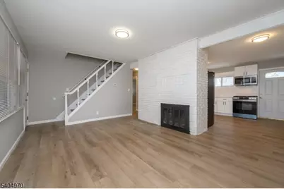 118 Colonia Blvd, Rahway, NJ 07065 - Photo 3