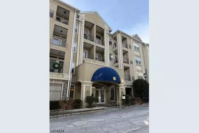 6208 Harcourt Rd #6208, Clifton, NJ 07013 - Photo 1