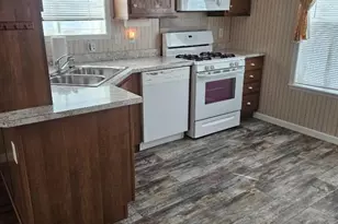 44 Ridge Rd, Jefferson Township, NJ 07438 - Photo 5