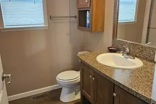 44 Ridge Rd, Jefferson Township, NJ 07438 - Photo 9