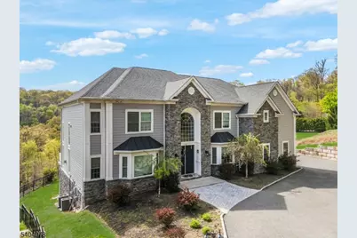 183 Johnston Dr, Watchung, NJ 07069 - Photo 1