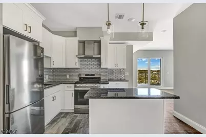 318 Dixon Ave #204, Paterson, NJ 07501 - Photo 13