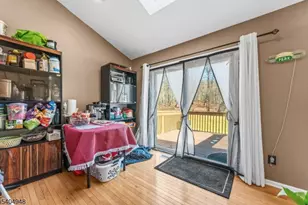 123 Butternut Dr, Wayne, NJ 07470 - Photo 9