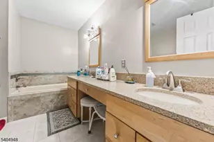 123 Butternut Dr, Wayne, NJ 07470 - Photo 15