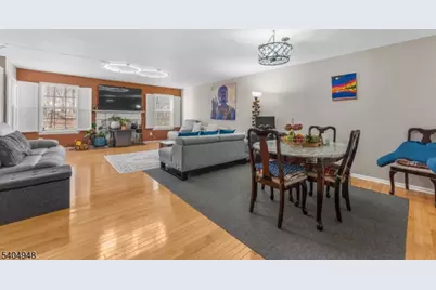 123 Butternut Dr, Wayne, NJ 07470 - Photo 3