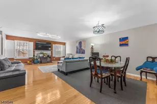 123 Butternut Dr, Wayne, NJ 07470 - Photo 3