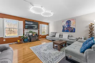 123 Butternut Dr, Wayne, NJ 07470 - Photo 5