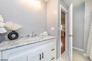 2210 Stecher Ave, Union Township, NJ 07083 - Photo 17