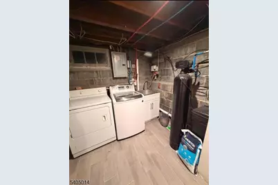 1065 Liberty Ave, Union Township, NJ 07083 - Photo 15