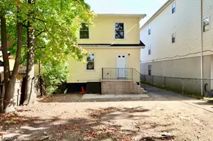 223 West End Ave, Newark, NJ 07106 - Photo 35