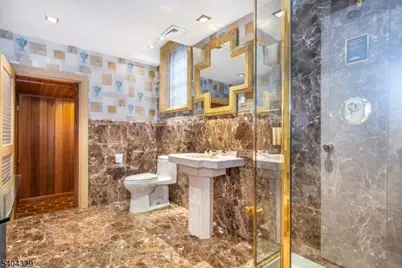 112 Heller Way, Montclair Twp., NJ 07043 - Photo 37