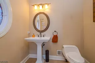 53 Princeton Ave, Woodbridge Township, NJ 07067 - Photo 21