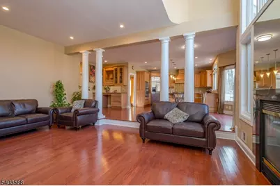 53 Princeton Ave, Woodbridge Township, NJ 07067 - Photo 19