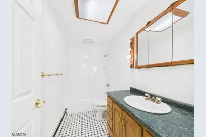 39 Edsall Dr, Vernon, NJ 07461 - Photo 13