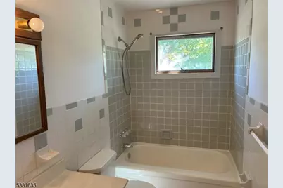 23 Cranbrook Ave, Hillsborough Township, NJ 08844 - Photo 17