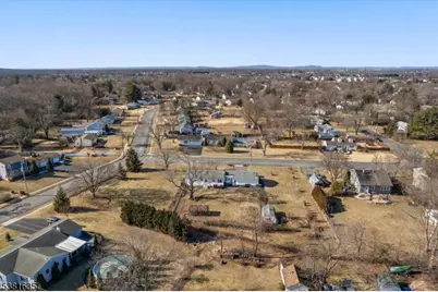 23 Cranbrook Ave, Hillsborough Township, NJ 08844 - Photo 3