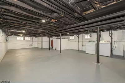 412 Berkeley Ave, Bloomfield, NJ 07003 - Photo 23