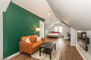 412 Berkeley Ave, Bloomfield, NJ 07003 - Photo 39