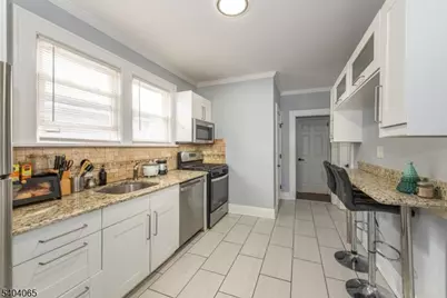 412 Berkeley Ave, Bloomfield, NJ 07003 - Photo 31