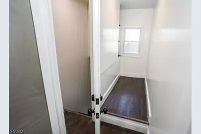 11 Ellington St, East Orange, NJ 07017 - Photo 27