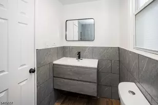 11 Ellington St, East Orange, NJ 07017 - Photo 25