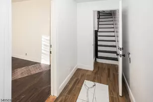 11 Ellington St, East Orange, NJ 07017 - Photo 5