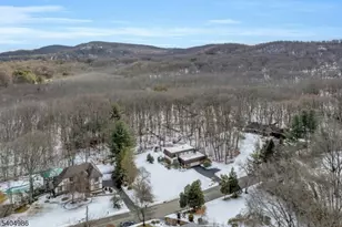 359 Hillview Terrace, Franklin Lakes, NJ 07417 - Photo 41