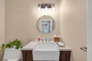 359 Hillview Terrace, Franklin Lakes, NJ 07417 - Photo 23