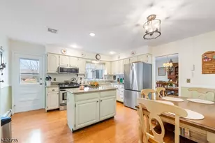 174 S Hillside Ave, Roxbury Township, NJ 07876 - Photo 7