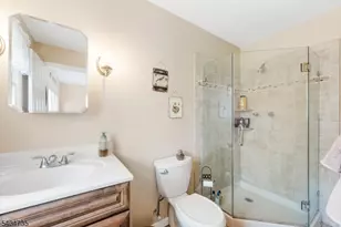 174 S Hillside Ave, Roxbury Township, NJ 07876 - Photo 19