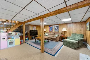 174 S Hillside Ave, Roxbury Township, NJ 07876 - Photo 23