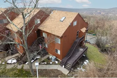 1 Baltusrol Ct.  Unit #2, Vernon, NJ 07462 - Photo 25