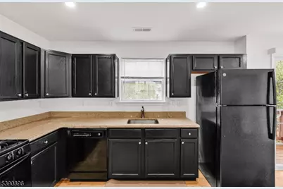 8 Alfred Ave, Franklin Township, NJ 08873 - Photo 9