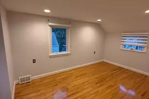 365 Broadwell Ave, Union Township, NJ 07083 - Photo 11