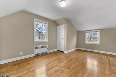 182 Woodland Ave, Verona, NJ 07044 - Photo 13