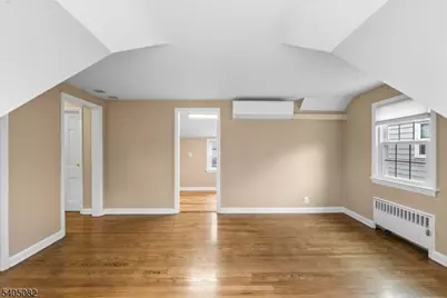 182 Woodland Ave, Verona, NJ 07044 - Photo 5