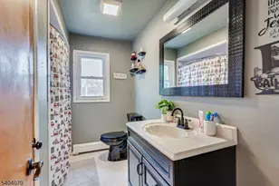 228 Oneida Pl, North Plainfield, NJ 07060 - Photo 19