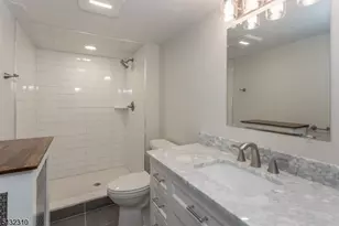 211 Washington St, Hackettstown, NJ 07840 - Photo 19