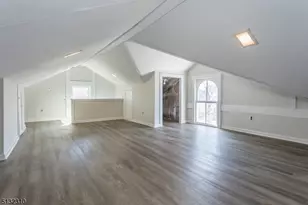 211 Washington St, Hackettstown, NJ 07840 - Photo 25