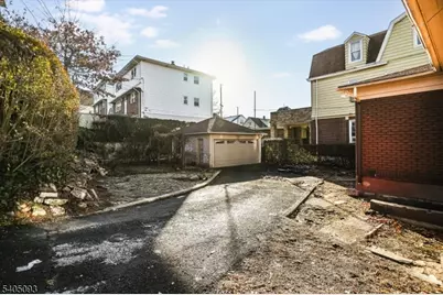 265 McBride Ave, Paterson, NJ 07501 - Photo 11