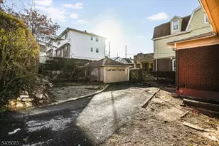 265 McBride Ave, Paterson, NJ 07501 - Photo 11