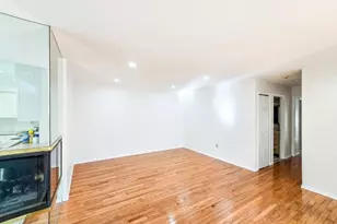 167E Concordia Cir, Monroe Township, NJ 08831 - Photo 5