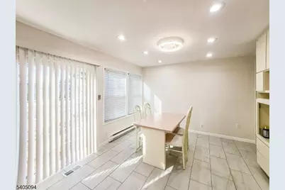 167E Concordia Cir, Monroe Township, NJ 08831 - Photo 11