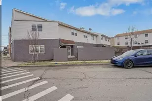 604 Livingston St, Elizabeth, NJ 07206 - Photo 7