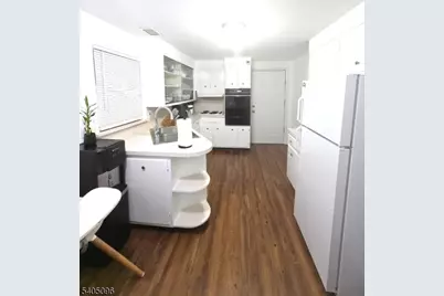 35 Clara St #2, North Haledon, NJ 07508 - Photo 7